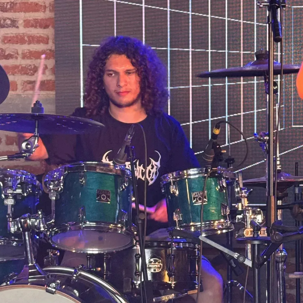 Alan Gómez, photo 3